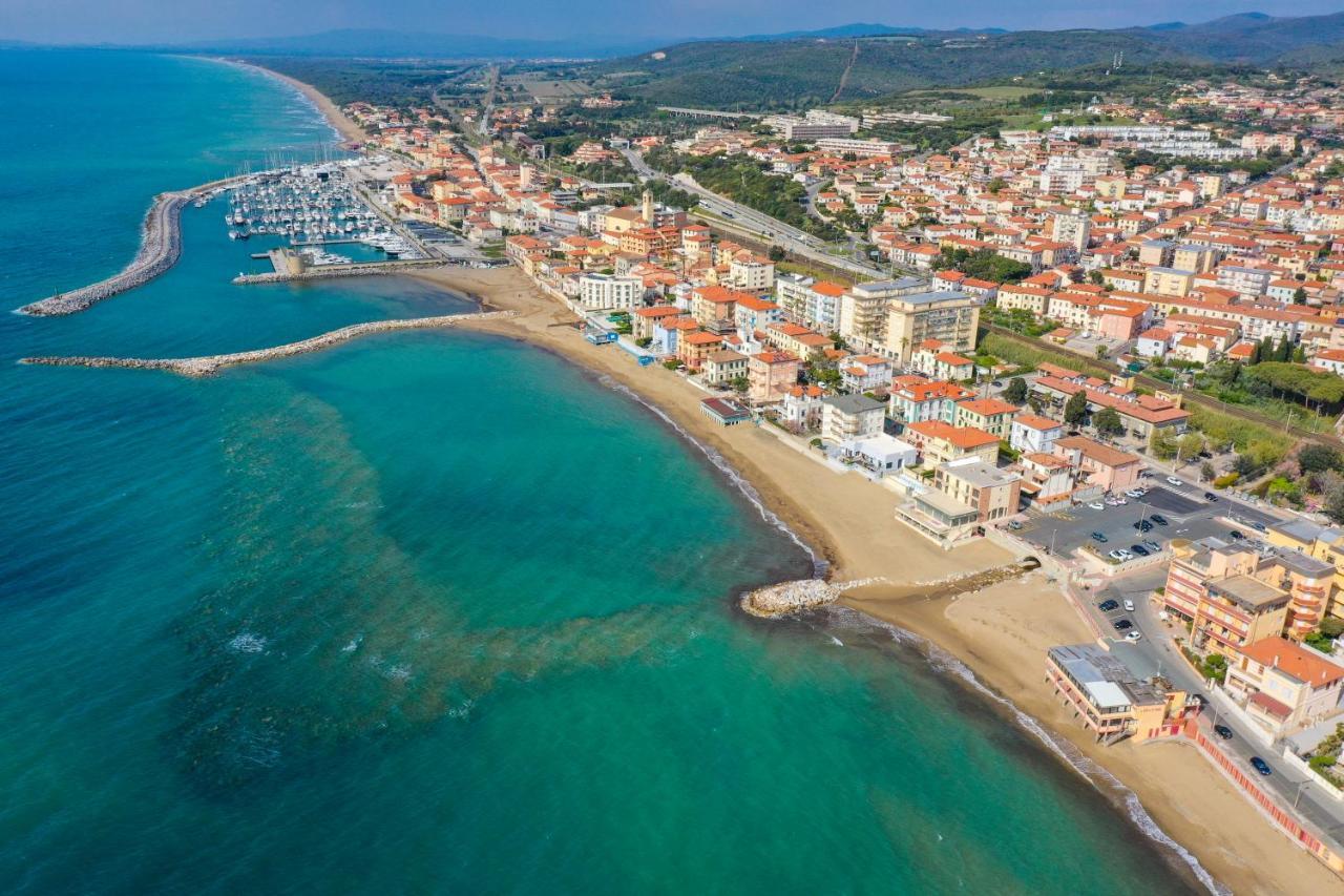 Appartamento Casa AUREA Tre Posti Letto a 30 metri dal Mare San Vincenzo Esterno foto